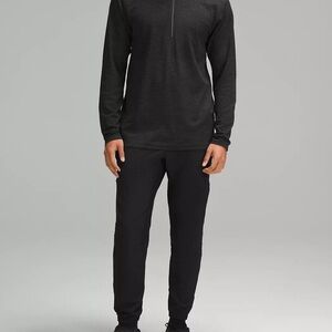 Men’s Run State Jogger Size Large Black NWT